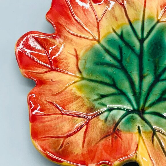 Chris Madden for Home collection leaf plate ceramic 8.25" x 8.5" new - Picture 5 of 9